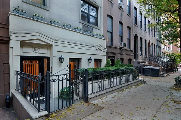 Rented by Corcoran | media 6