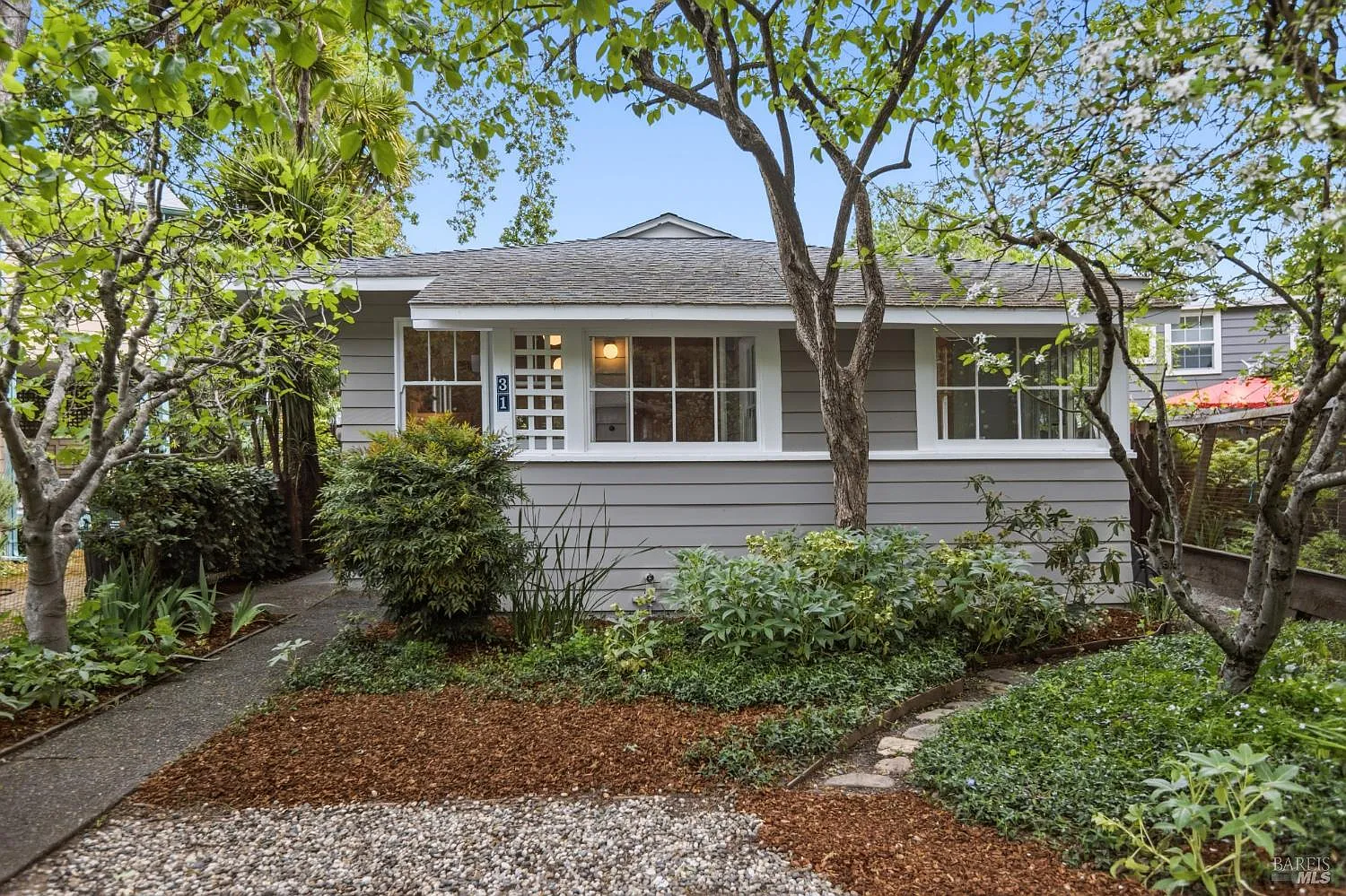 31 Rowland Court photo 1