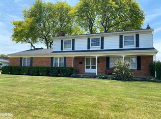 6800 Flintlock Rdg, Shelby Township, MI 48317