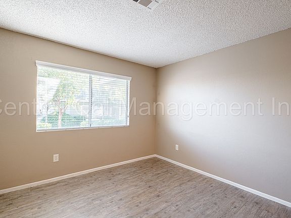 5th image of 928 Day Ave APT D