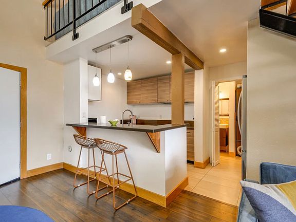 3rd image of 550 W Regent St APT 302