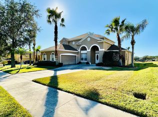 2859 Majestic Isle Dr, Clermont, FL 34711