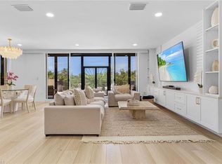 6001 Pelican Bay Blvd APT 102, Naples, FL 34108