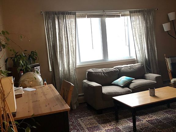 3rd image of 414 7th St SE #202