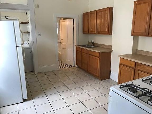 5th image of 1716 Cambronne St