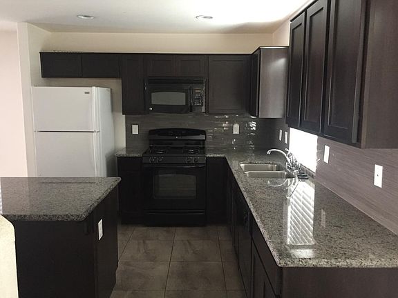 4th image of 233 Belmont Canyon Pl