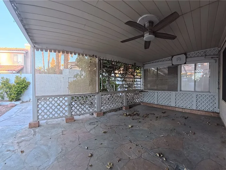 4844 Jadero Dr — Photo 30