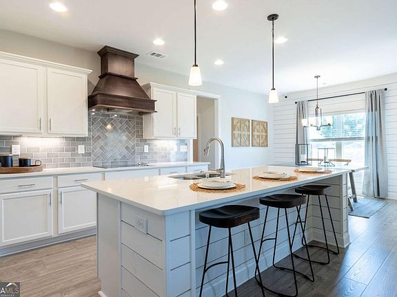 6th image of this home