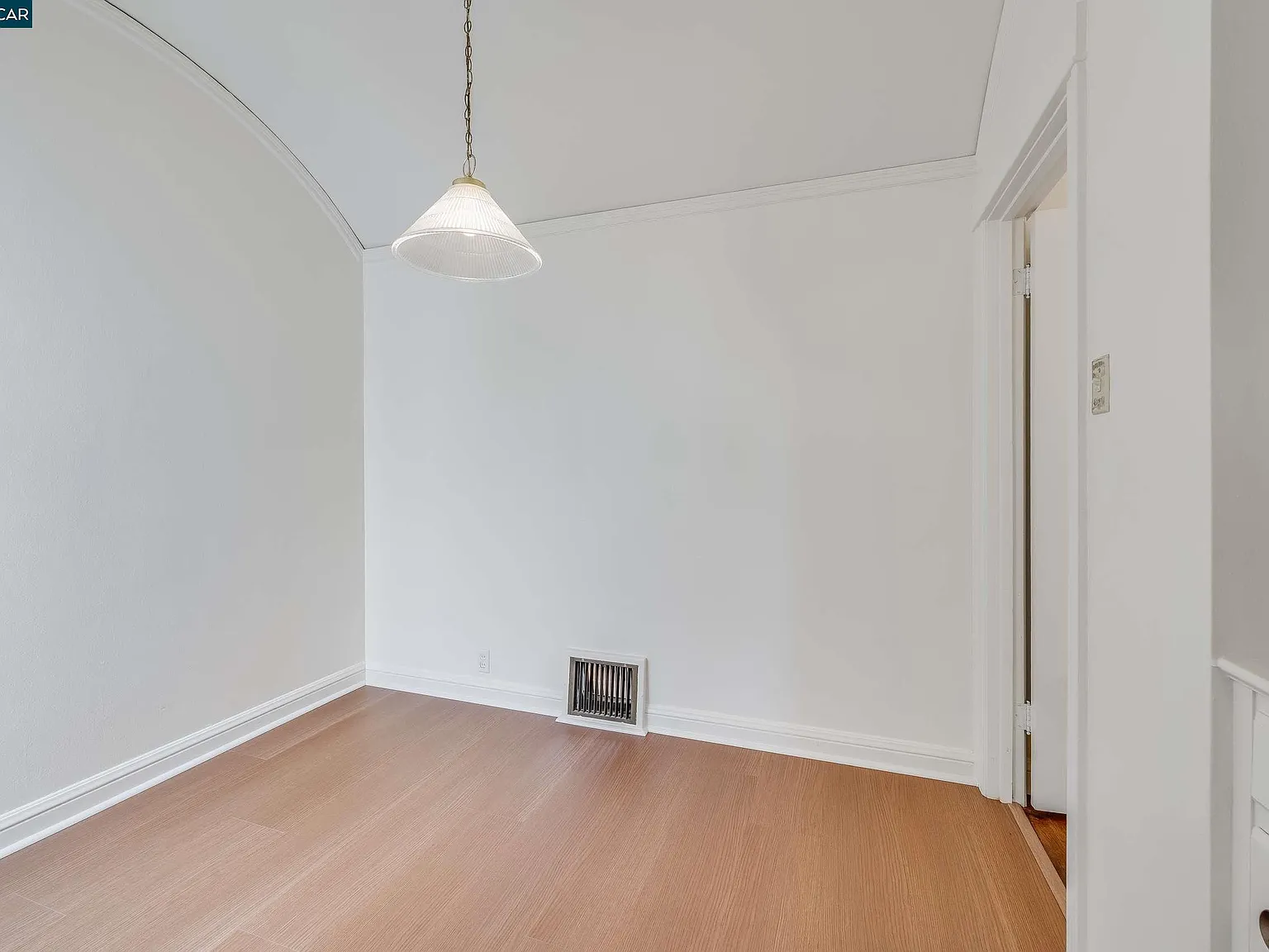 130 Woolsey St - Photo 12