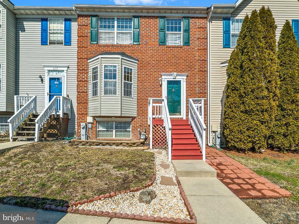 1st image of 620 Severn Island Ct