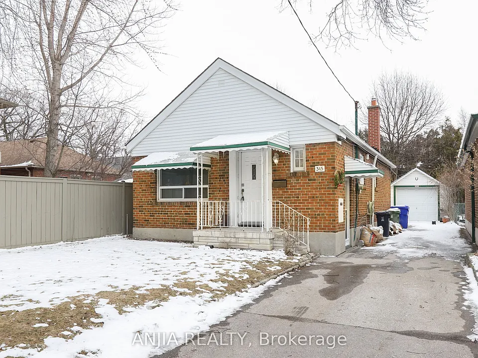 345 Glebemount Ave #LOWER