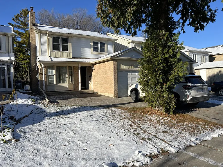 91 Campania Cres — Photo 4