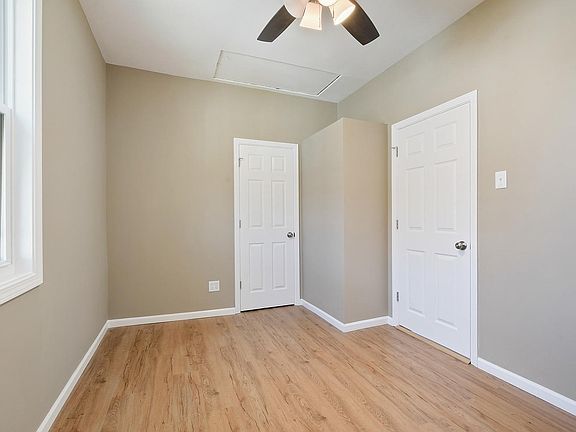 3rd image of 13247 S Commercial Ave #1