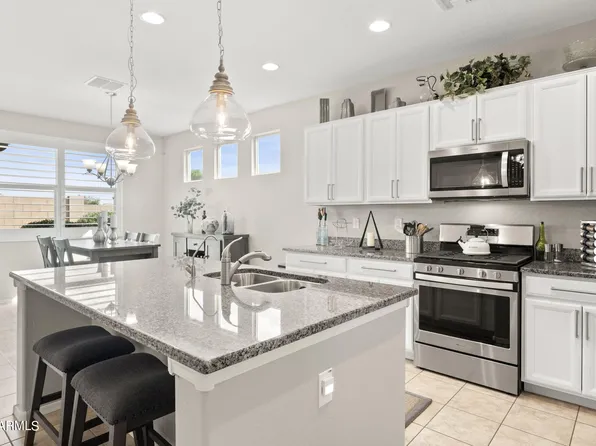 20533 N GENTLE BREEZE Court, Maricopa, AZ 85138