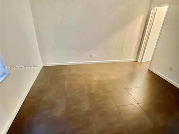 5th image of 520 NE 82nd Ter #1