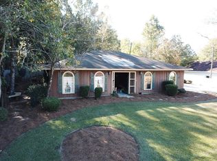 2010 W 12th St, Laurel, MS 39440