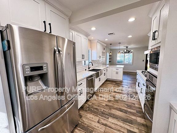 4th image of 3514 W 115th St