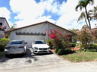 665 Hollows Circle, Deerfield Beach, FL 33442