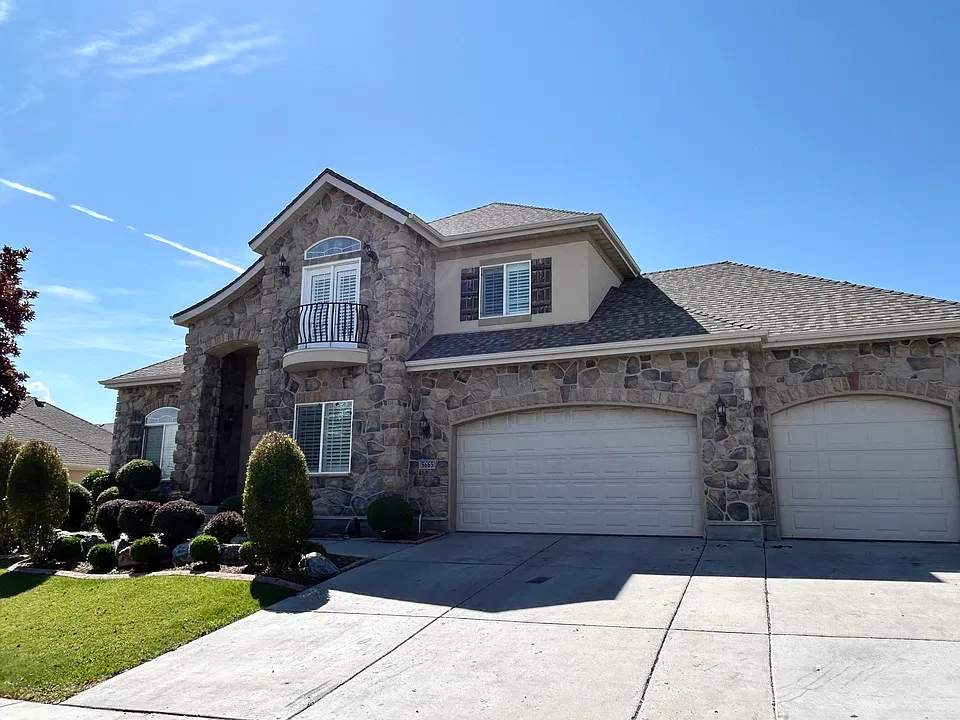 5665 W Piney View Ct
