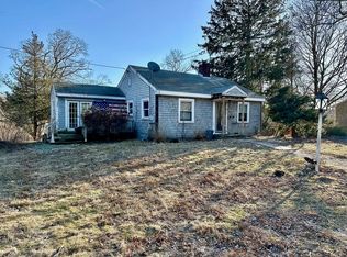 4 Hillcrest Rd, Kingston, MA 02364