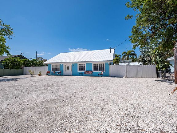 2nd image of 110 Plantation Shores Dr