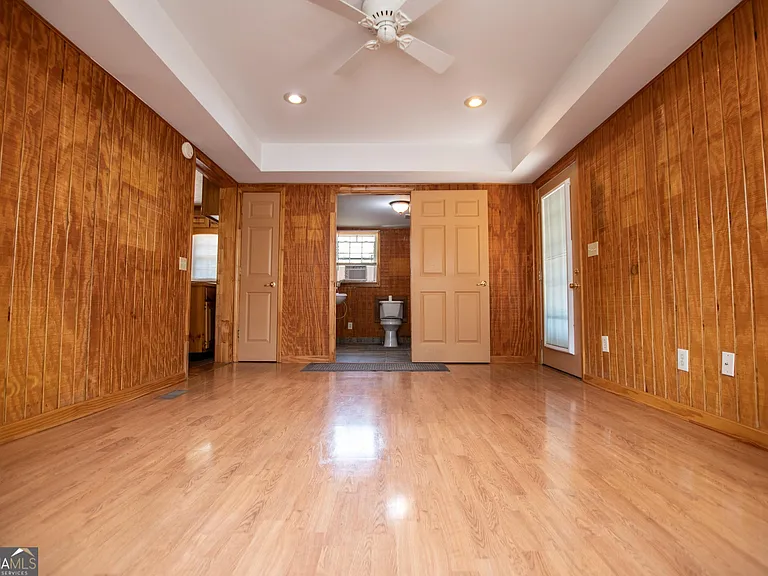 126 N Johnson St — Photo 19