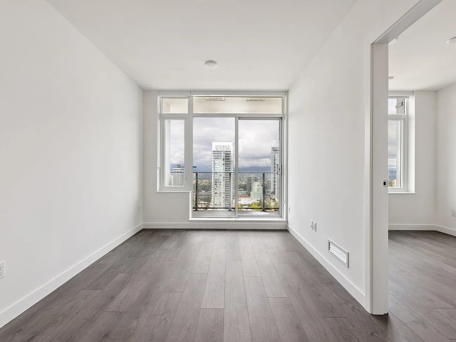 1 bed, 535 sqft, $2,350 — Photo 2