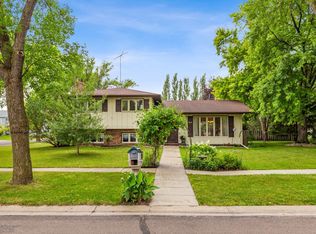 1602 American Way S, Fargo, ND 58103