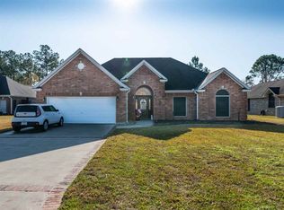 6235 Jenny Ln, Lumberton, TX 77657