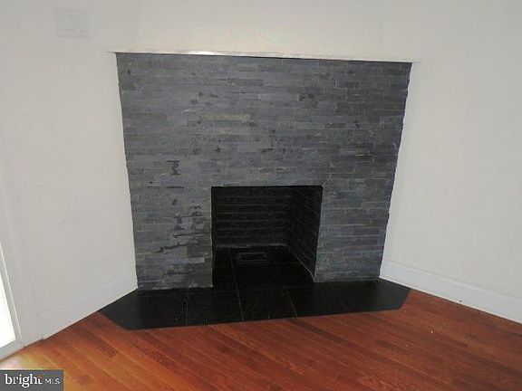 5th image of 948 Yeadon Ave