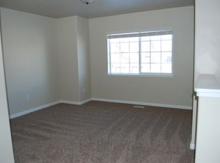 3487 W Oak Crest Dr, Lehi, UT 84043