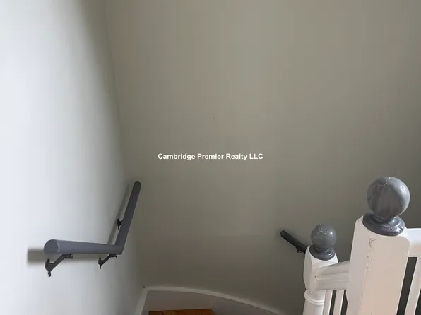 21-23 Bow St #2, Somerville, MA 02143