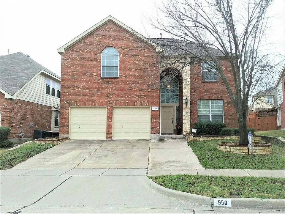 1st image of 950 Green Pond Dr