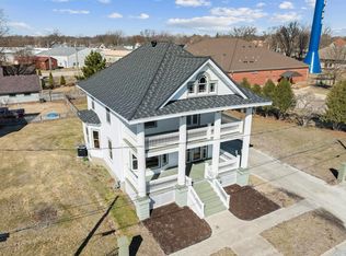 205 N Carpenter St, Sumner, IA 50674