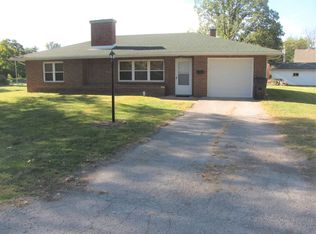 19 S 73rd St, Belleville, IL 62223