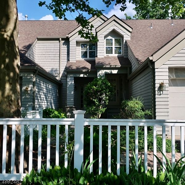 1st image of 8 Harker Hill Dr #12