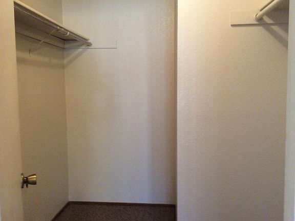 5th image of 3227 Somerset Ave APT B