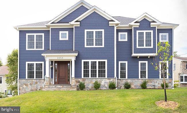 1st image of 2054 Arch Dr