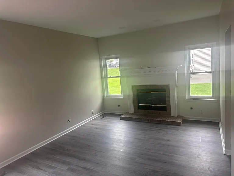 Huntcliff Rd — Photo 8
