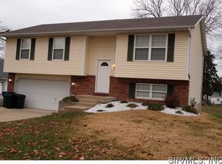 401 Willoughby Ln, Collinsville, IL