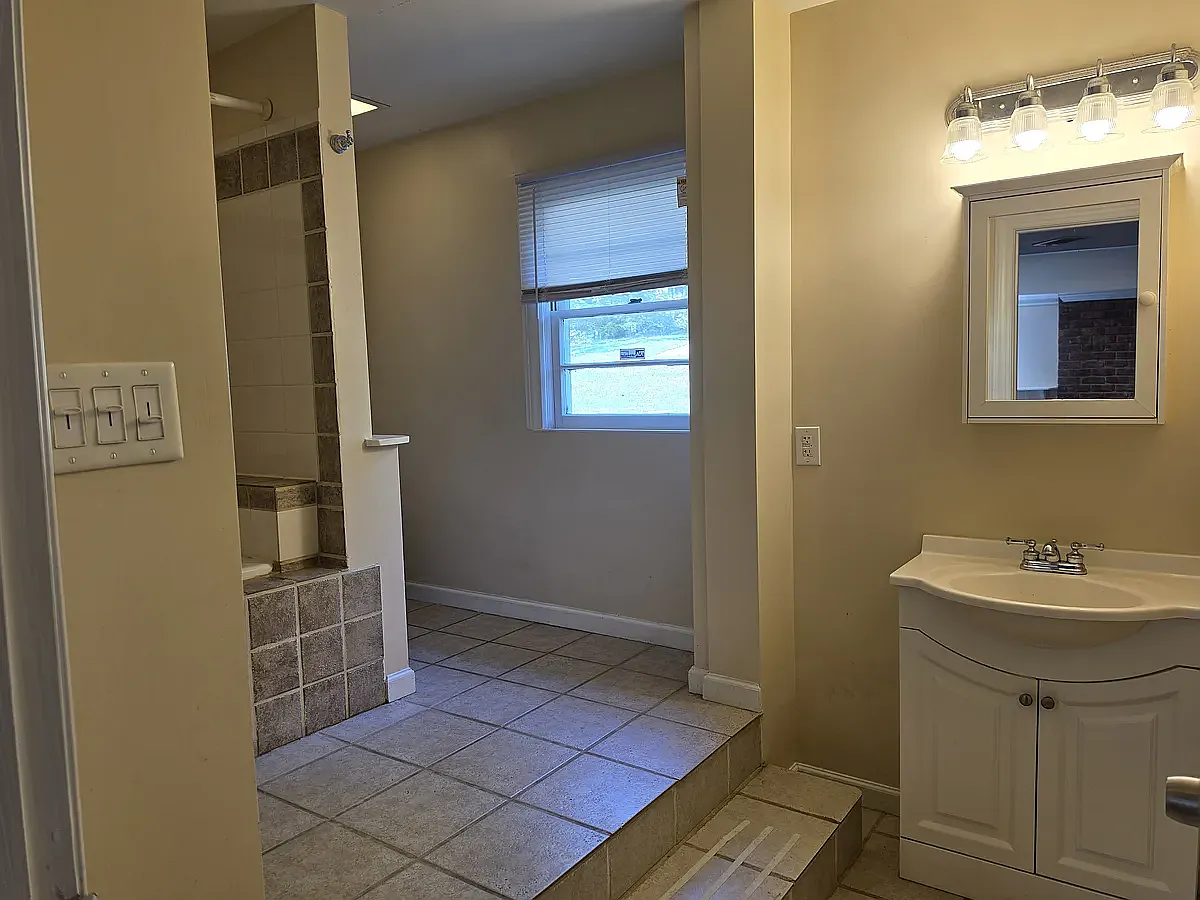 3312 Ashby Pl — Photo 3