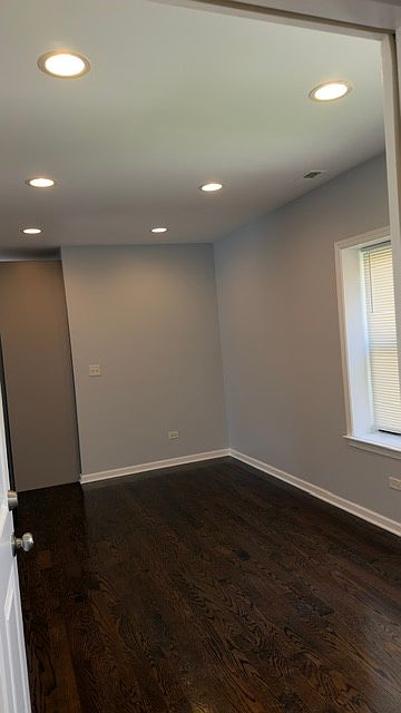 1st image of 1010 S 1st Ave #103