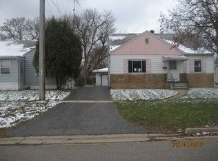 670 Spruce St, Mount Morris, MI 48458