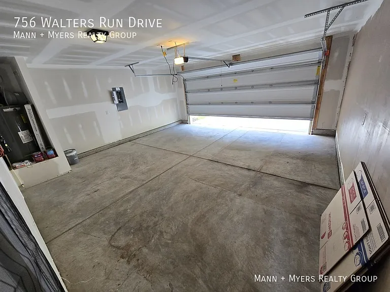 756 Walters Run Dr — Photo 12
