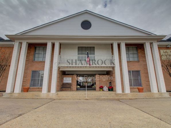1625 Wooded Acres Dr #407