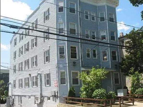 10 Balmforth Avenue, 10 Balmforth Ave, Danbury, CT 06810