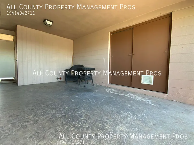 5827 Nutmeg Ave — Photo 11