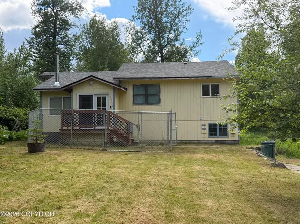 13680 E Constitution Dr, Palmer, AK 99645