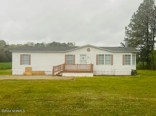 420 E Wilson Street, Elm City, NC 27822