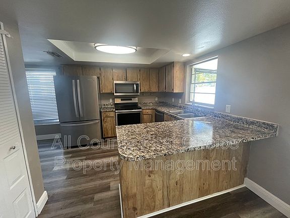 4th image of 12733 Gorda Cir E